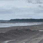 【サーフィン】静波新堤横で台風１０号のウネリがファンウェーブだったよ〜